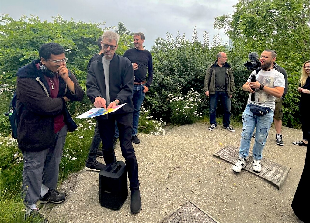 Socio-spatial soundwalk image